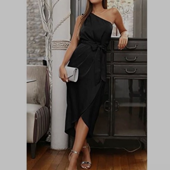 NWOT Black Asymmetrical One-Shoulder Cocktail Dress - Picture 2 of 5